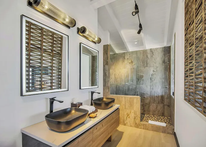 Tamarind Hills Resort & Villas